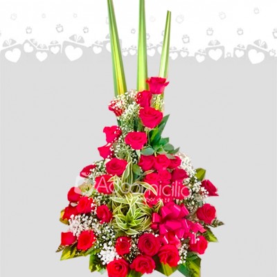 Regalos de amor y amistad a domicilio en Cali Arreglo floral x 36 rosas 